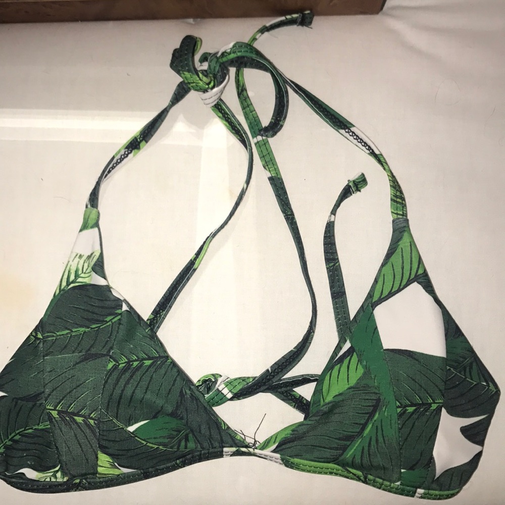 Leaf print bikini set